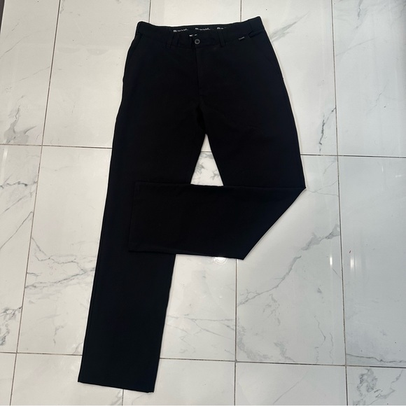 Travis Mathew Pleated Golf Pants Men 32x32 Black Stretch Black - Picture 1 of 6